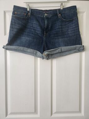 Lucky Brand Dark Blue Rolled Cuff Jean Shorts - Women's 20